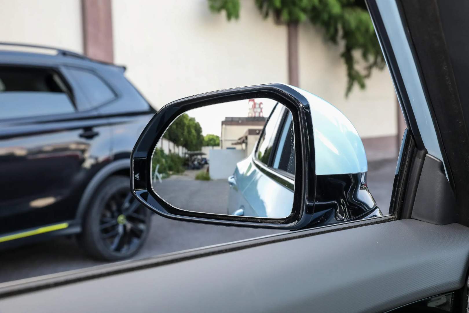 Jetour Sea Mountain L6