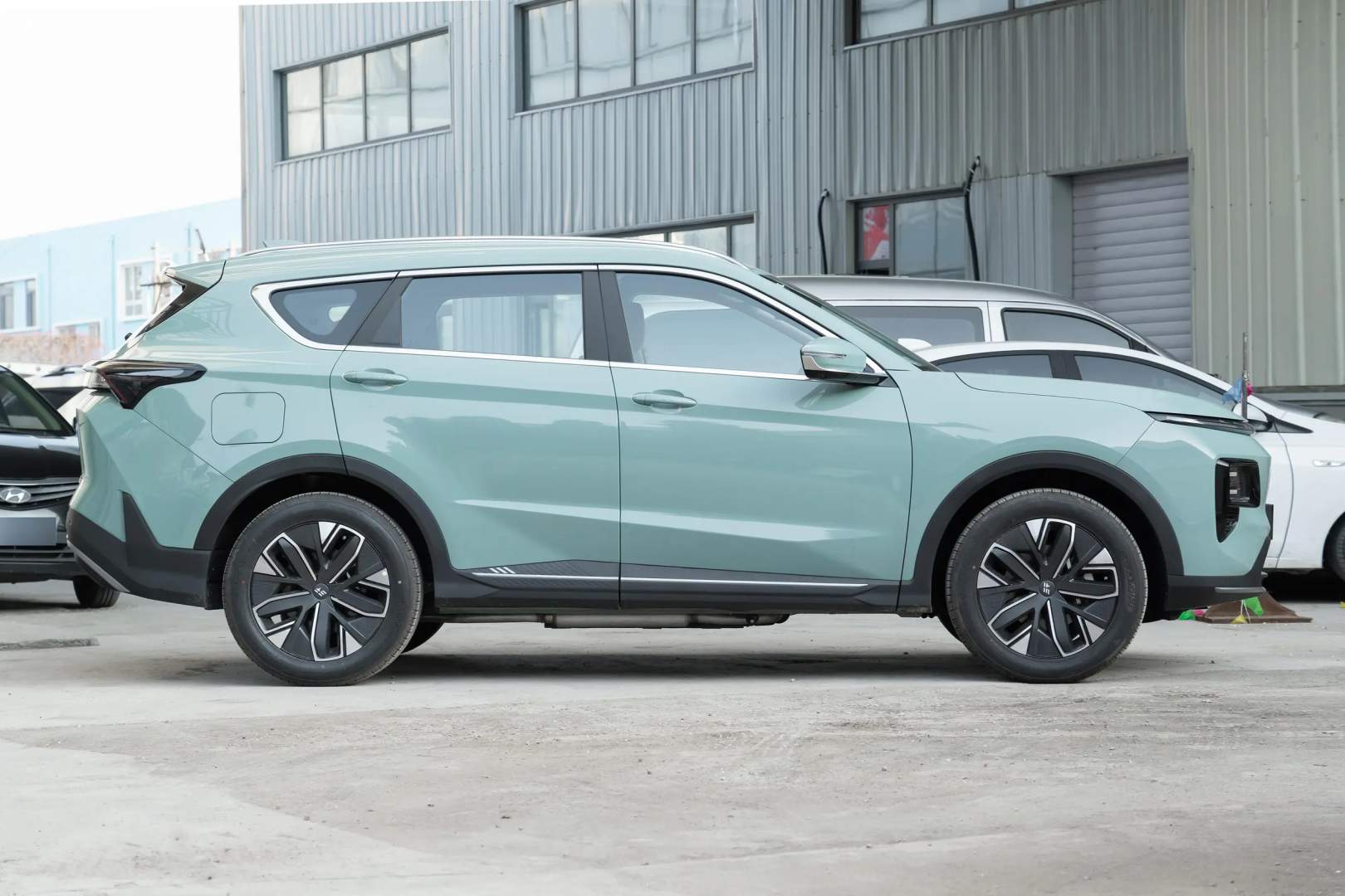 Jetour Sea Mountain L7