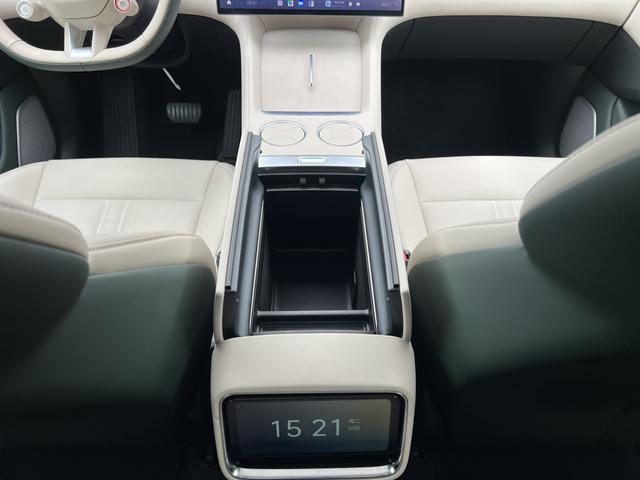 Xiaomi YU7 2025 Extra Long Range Rear Drive Edition