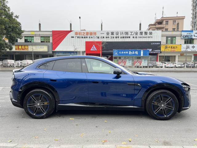 Xiaomi YU7 2025 Extra Long Range Rear Drive Edition