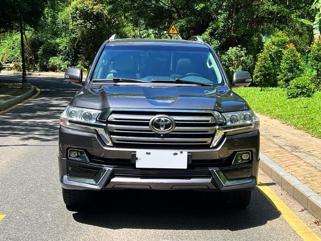 Land Cruiser (Import) 2019 Model 5.7L Automatic 4WD 7 Seater Parallel Import