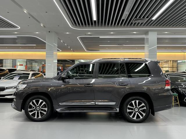 Land Cruiser (Import) 2019 Model 5.7L Automatic 4WD 7 Seater Parallel Import