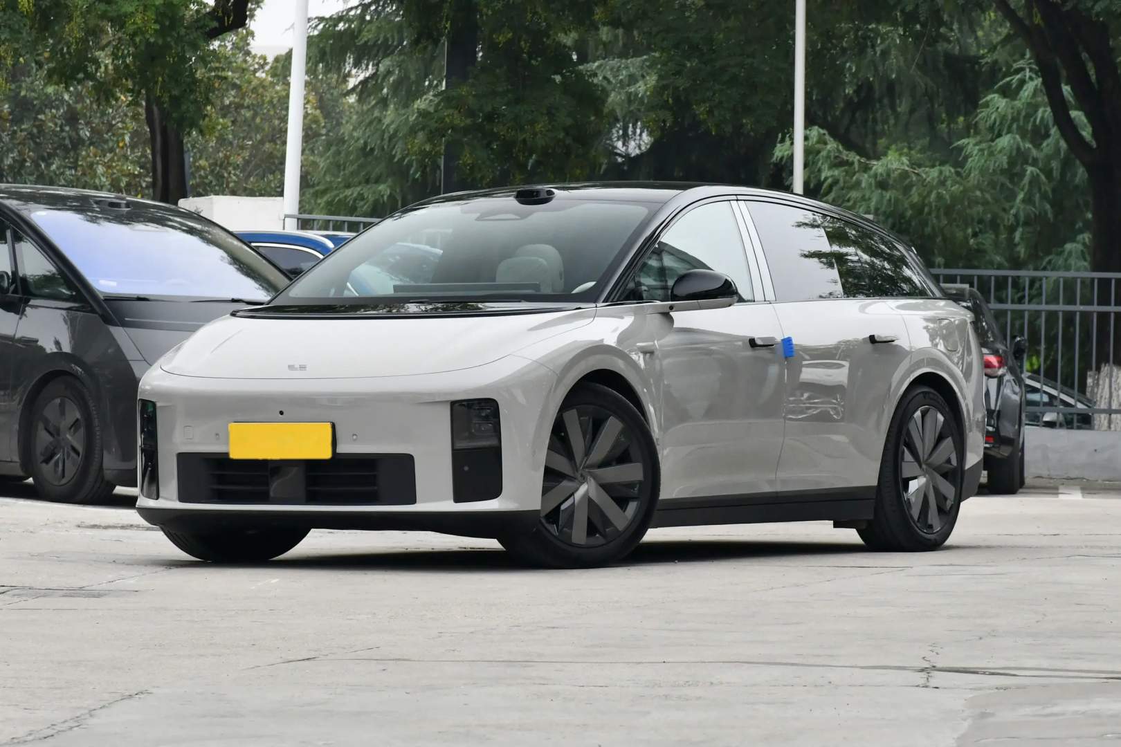 Li i6