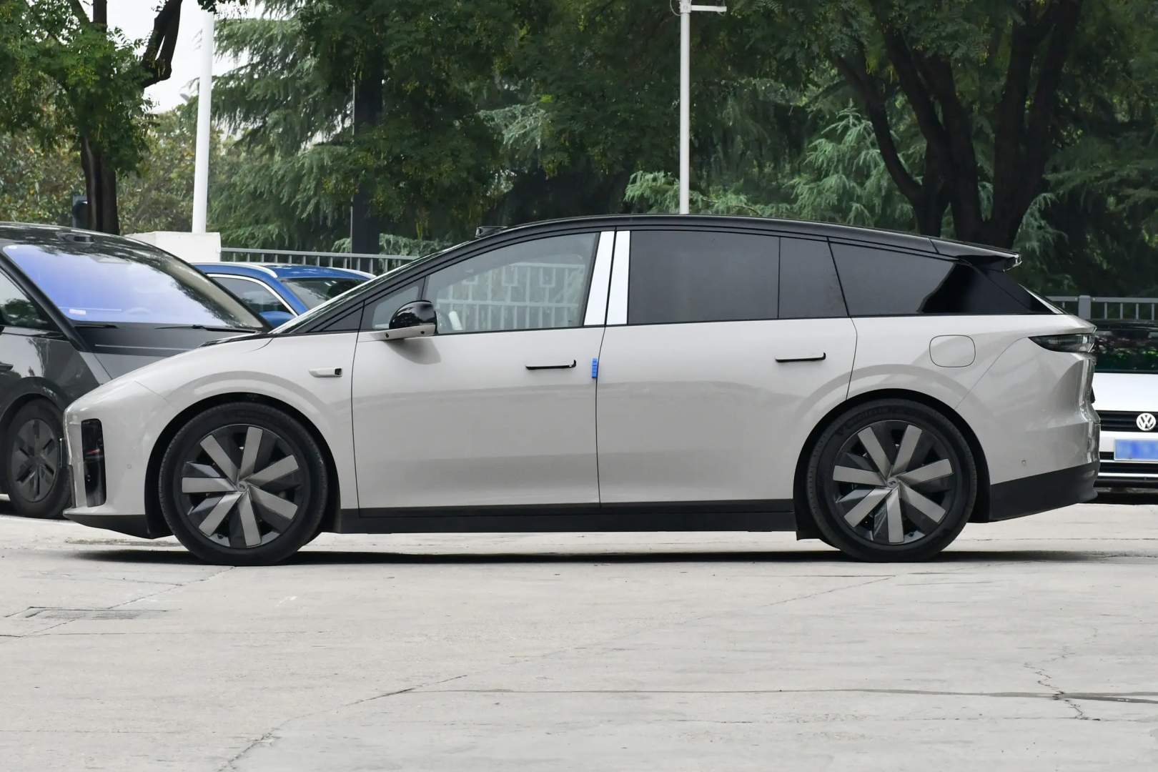 Li i6